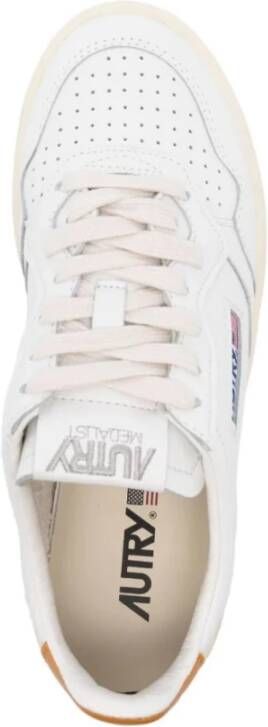 Autry Stijlvolle Leren Sneakers voor Vrouwen