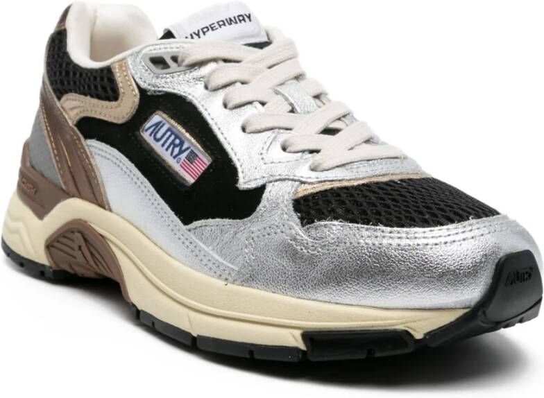 Autry Toekomstgerichte hardloopsneakers met Action Cush-technologie
