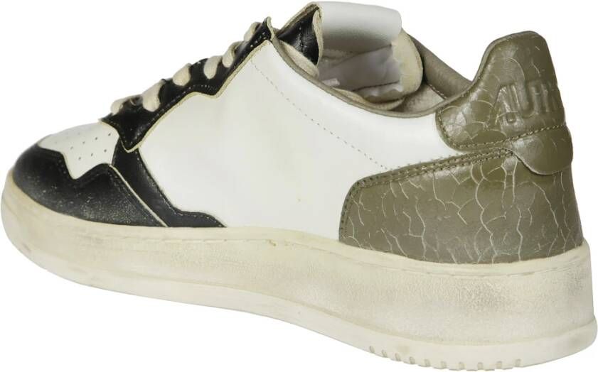 Autry Vintage Low Top Sneakers