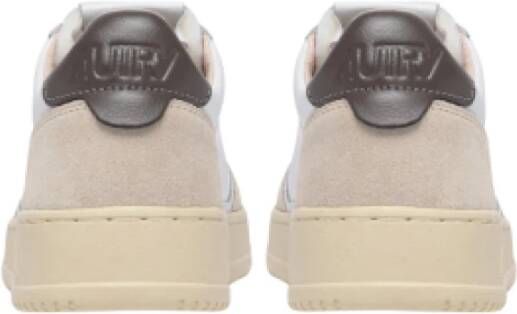 Autry Vintage Sneaker met Subtiele Details