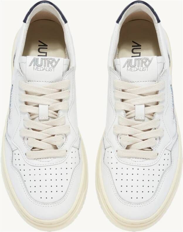 Autry Vintage Stijl Lage Top Leren Sneakers White Dames