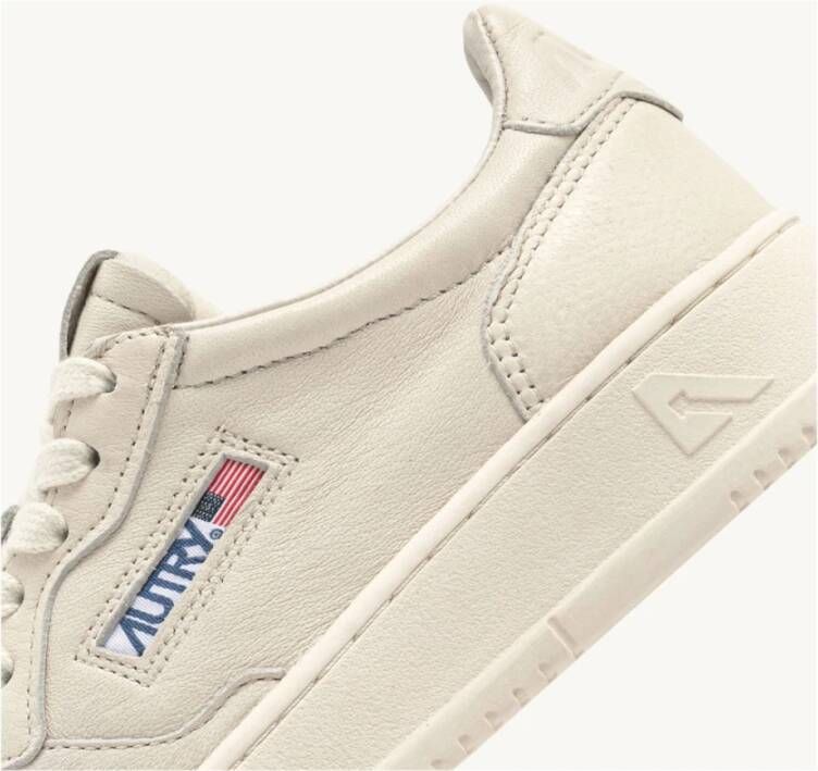 Autry Winter Witte Lage Sneakers