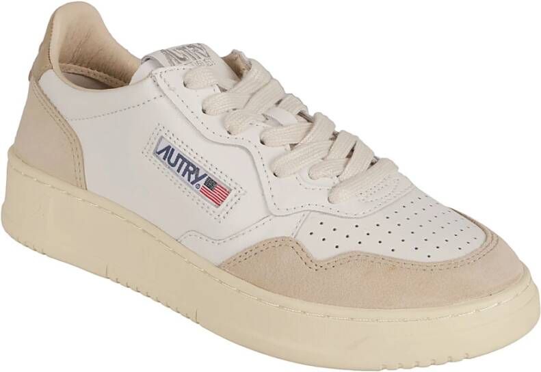 Autry Witte Beige Leren Sneakers Medalist White Dames
