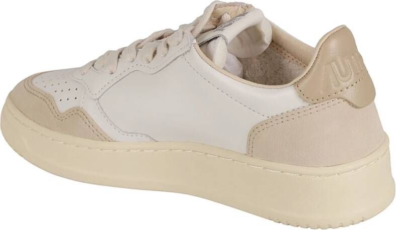 Autry Witte Beige Leren Sneakers Medalist White Dames