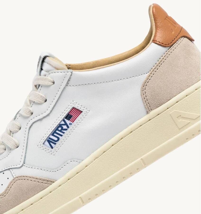 Autry Witte lage sneakers met logo White Dames