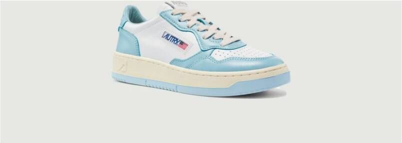 Autry Witte en Celeste Lage Sneakers Blue Dames