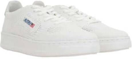 Autry Witte Geperforeerde Lage Top Sneakers White Dames