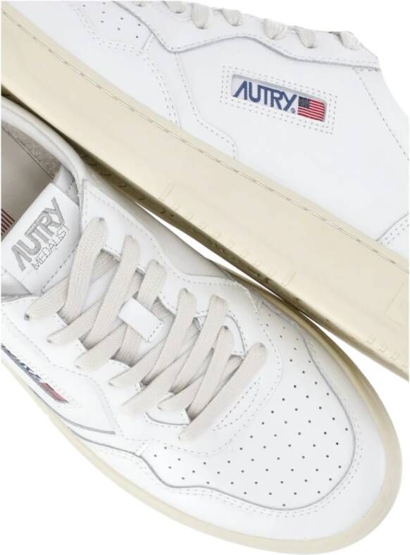 Autry Witte Lage Leren Sneakers voor Mannen Wit Heren