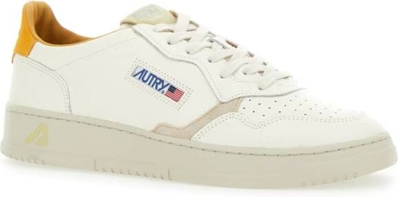 Autry Witte lage sneakers met logopatch Beige Heren