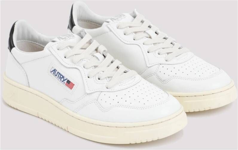 Autry Witte Leren Sneakers Klassiek Ontwerp White Heren