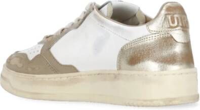 Autry Witte Leren Sneakers met Contrasterende Details White Dames