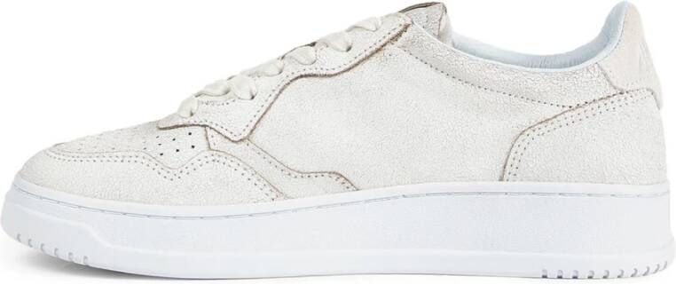 Autry Witte Leren Veterschoenen