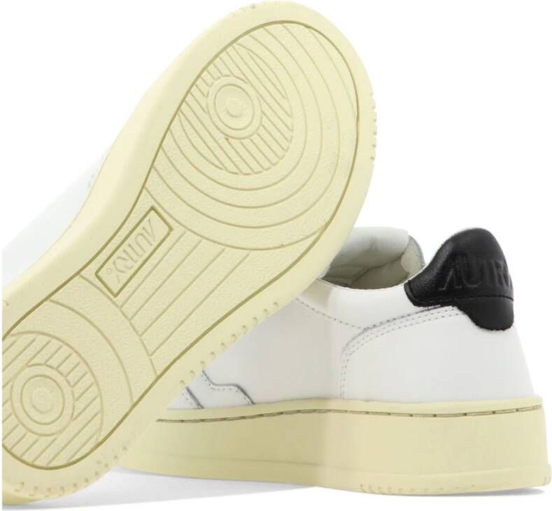 Autry Witte Sneakers Jaren 80 Stijl Leer