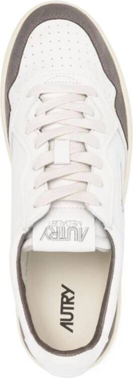 Autry Witte Sneakers met Ronde Neus
