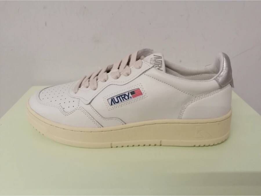 Autry Witte Sneakers voor Heren Wit Dames