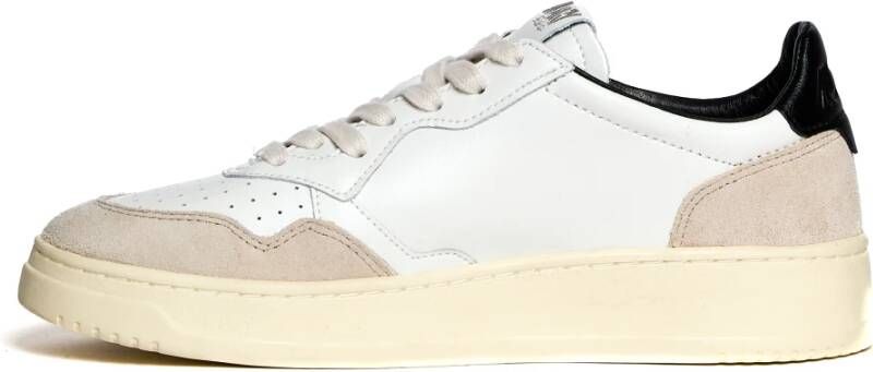 Autry Witte Zwarte Sneakers Medalist Low
