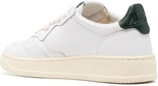Autry Witte Zwarte leren sneakers met logo patch Beige Dames