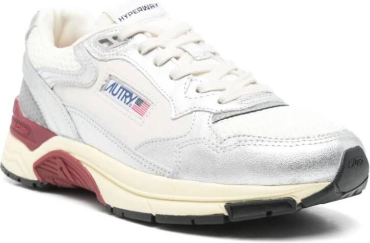 Autry Zilveren Sneakers voor Vrouwen