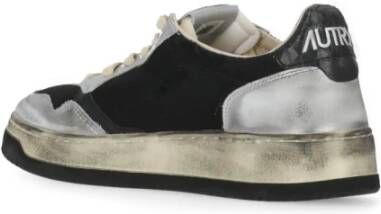 Autry Zwarte Leren Sneakers met Geborduurd Logo