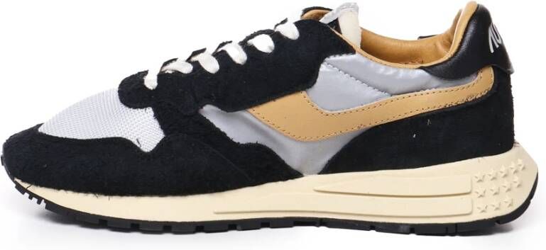 Autry Zwarte wandelsneakers met rubberen zool