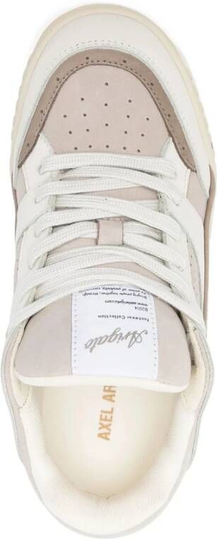 Axel Arigato Beige Veterschoenen met Geperforeerde Neus