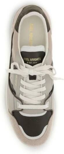 Axel Arigato Klei Sneaker Moderne Tennisstijl
