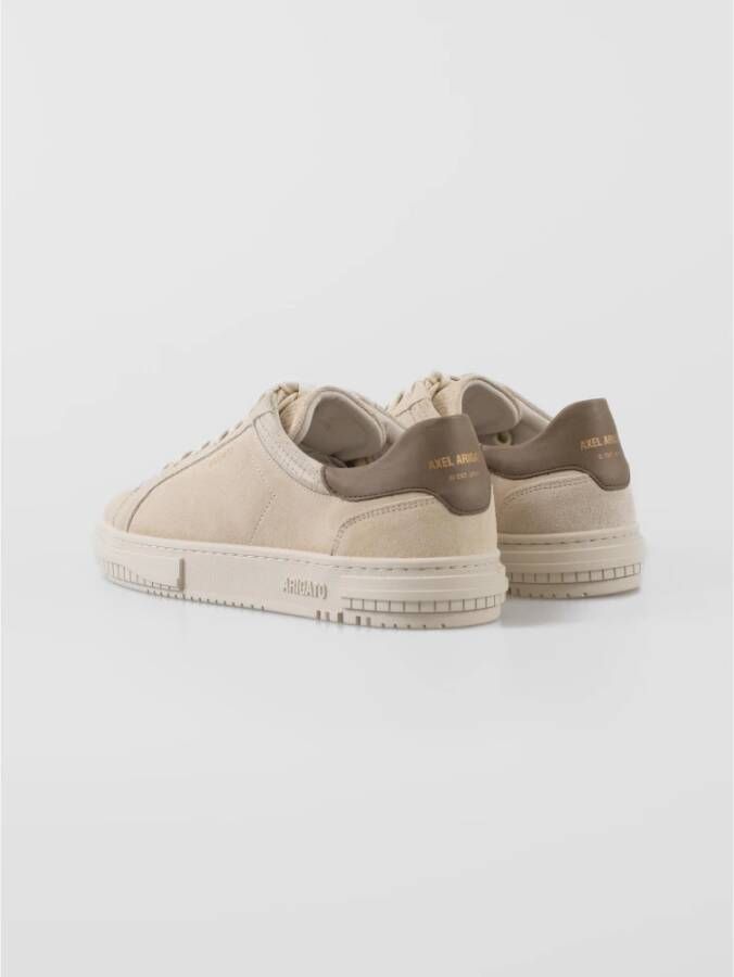 Axel Arigato Minimalistische Beige Basketbalsneaker