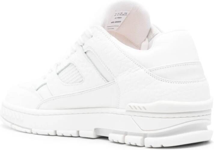 Axel Arigato Witte Sneakers met Geperforeerde Details