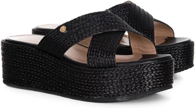 Baldinini Stijlvolle platform sandalen voor vrouwen Zwart Dames