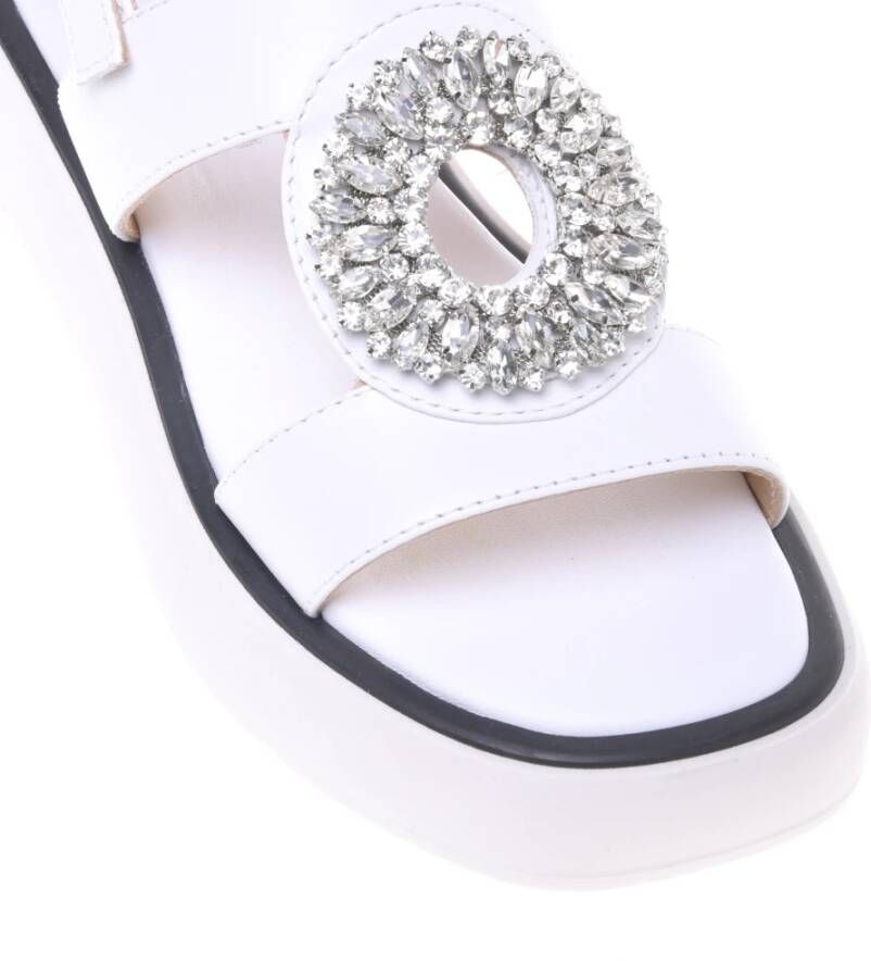 Baldinini White leather sandals