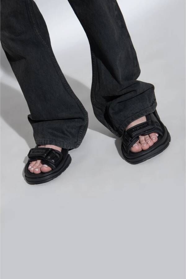 Balenciaga Flat Sandals Zwart Dames