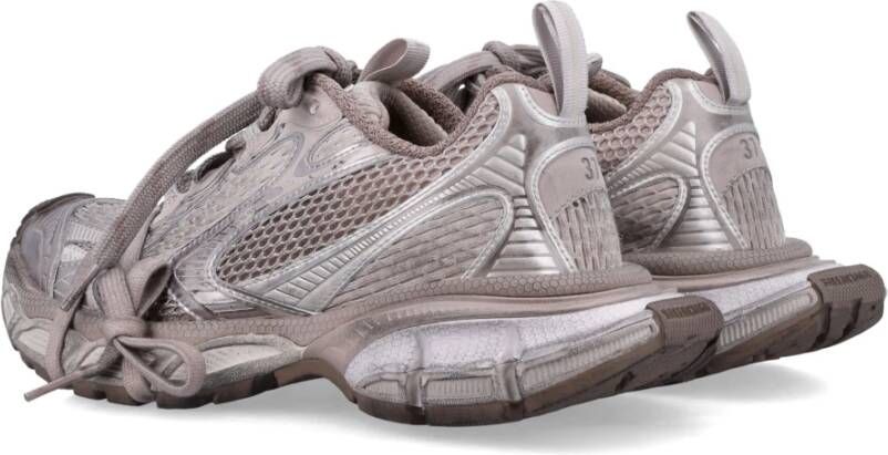 Balenciaga Mesh Sneakers met versleten effect