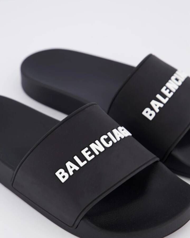 Balenciaga Rubber Pool Slide Sandalen