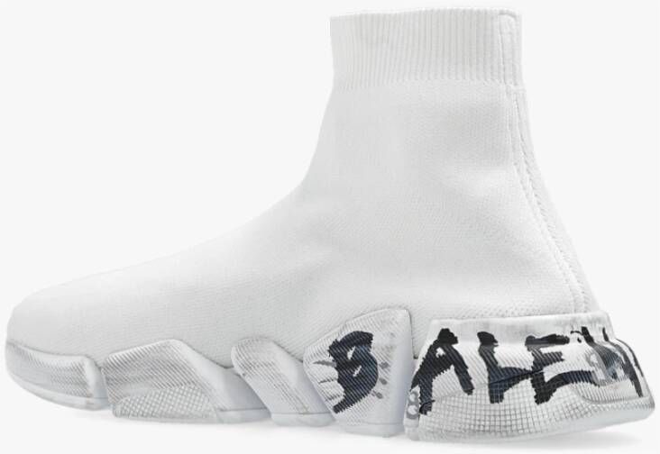 Balenciaga Speed 2.0 Sneakers Witte Slip-Ons met Distressed Details Wit Dames