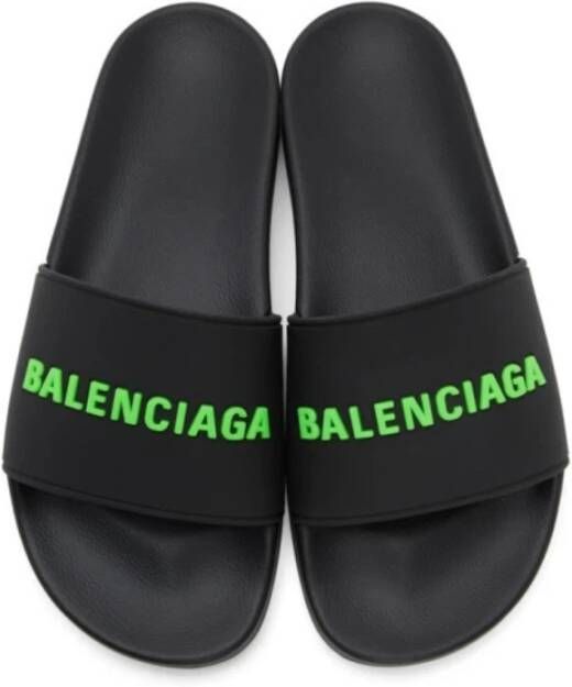 Balenciaga Stijlvolle schoenen voor elke gelegenheid