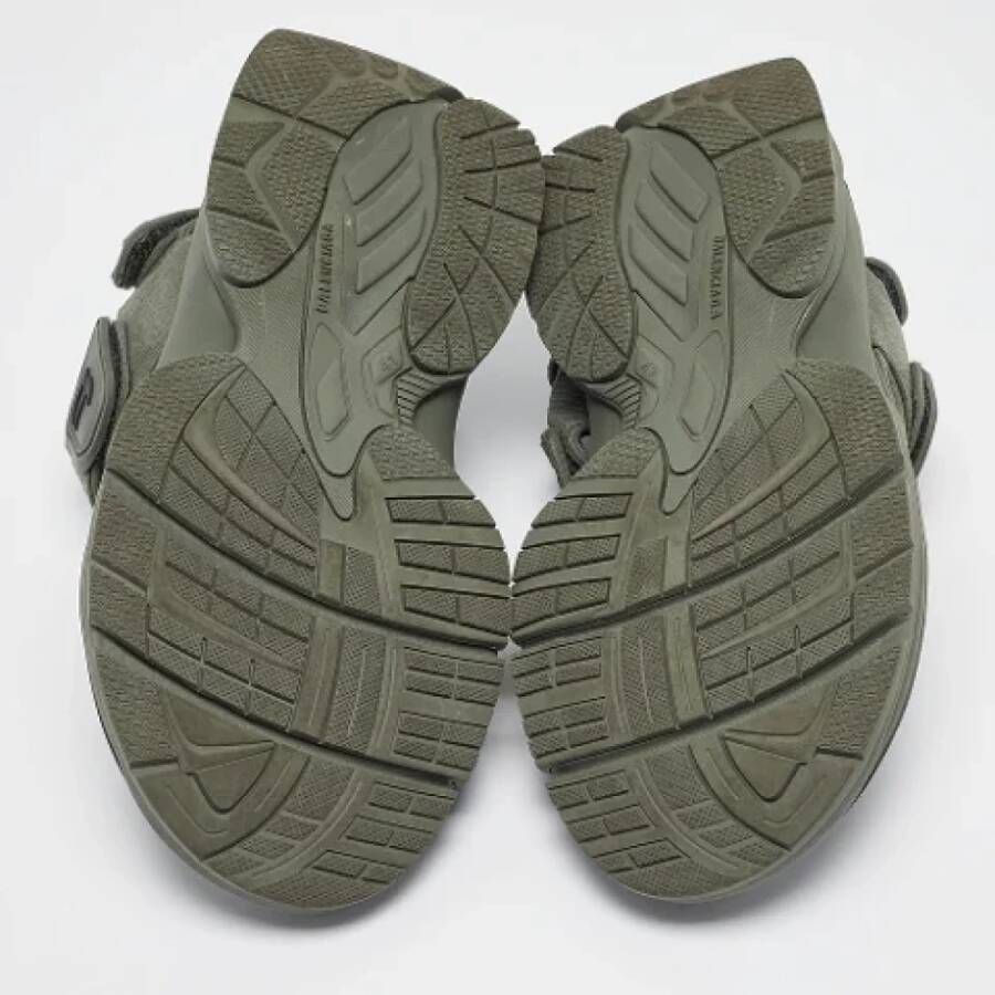 Balenciaga Vintage Pre-owned Fabric sandals Green Heren