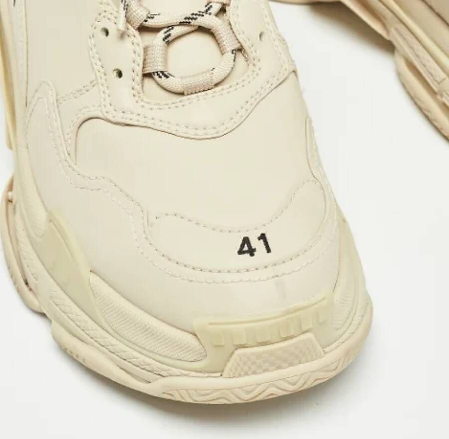 Balenciaga Vintage Pre-owned Fabric sneakers Beige Dames