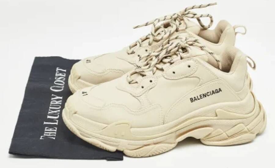 Balenciaga Vintage Pre-owned Fabric sneakers Beige Dames