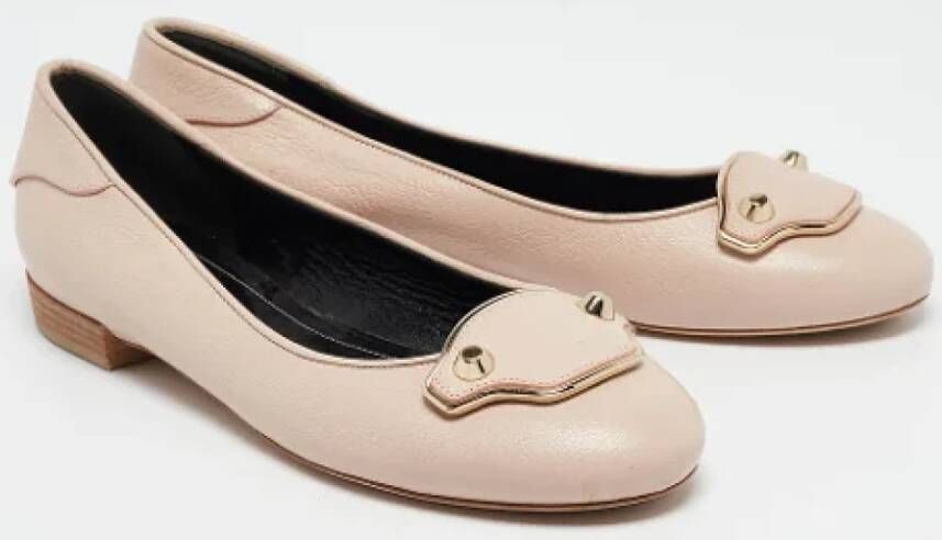 Balenciaga Vintage Pre-owned Leather flats Beige Dames