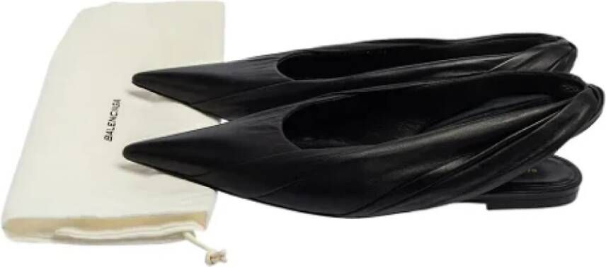 Balenciaga Vintage Pre-owned Leather flats Black Dames
