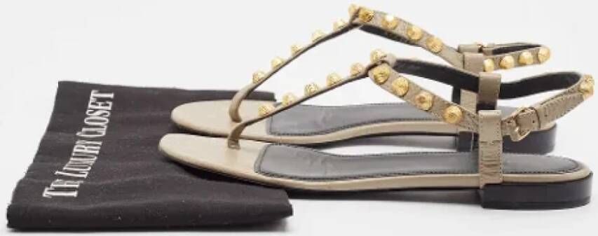 Balenciaga Vintage Pre-owned Leather flats Brown Dames