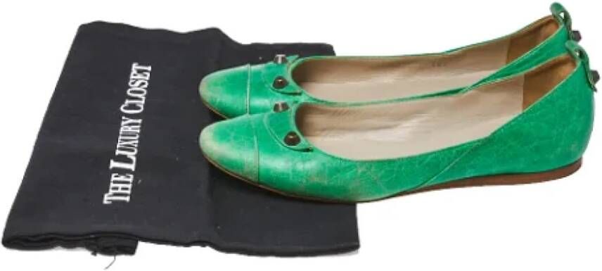 Balenciaga Vintage Pre-owned Leather flats Green Dames