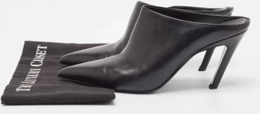 Balenciaga Vintage Pre-owned Leather sandals Black Dames