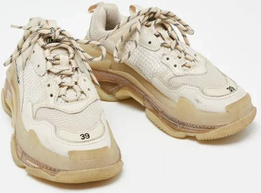 Balenciaga Vintage Pre-owned Leather sneakers Beige Dames