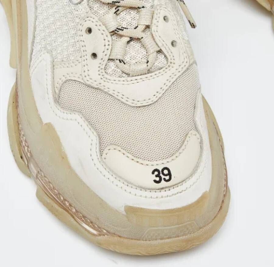 Balenciaga Vintage Pre-owned Leather sneakers Beige Dames