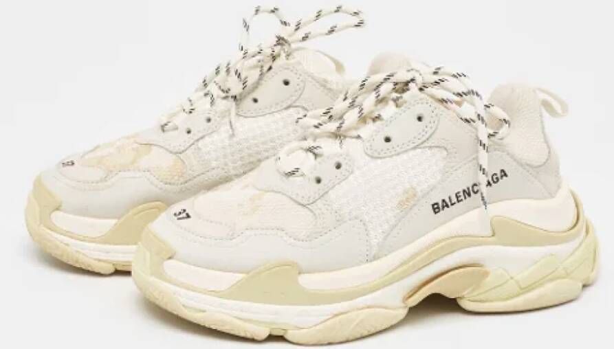 Balenciaga Vintage Pre-owned Mesh sneakers Gray Dames