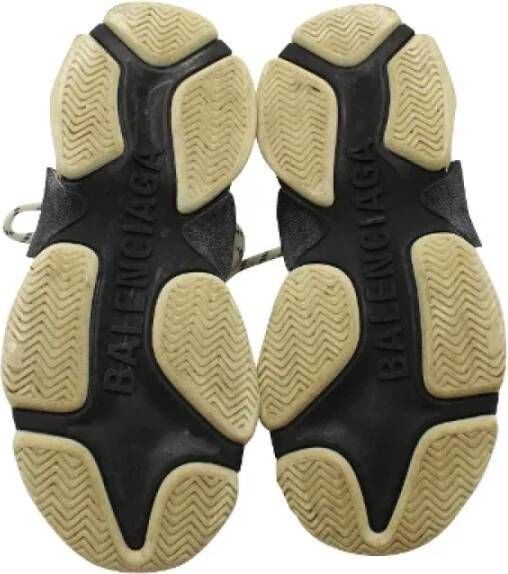 Balenciaga Vintage Pre-owned Polyester sneakers Beige Dames