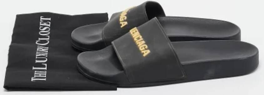 Balenciaga Vintage Pre-owned Rubber flats Black Dames
