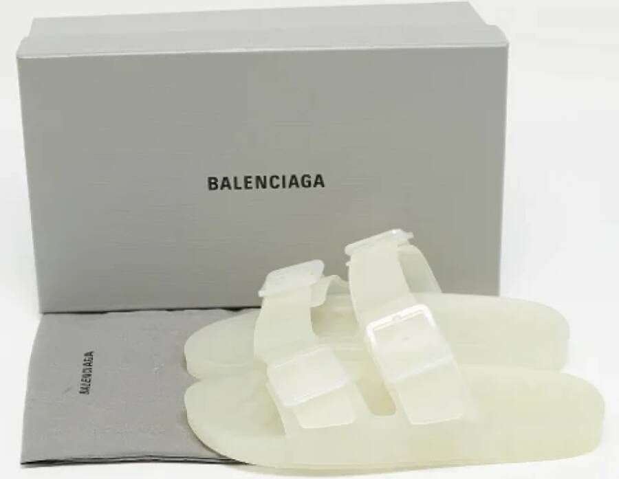 Balenciaga Vintage Pre-owned Rubber sandals Beige Heren