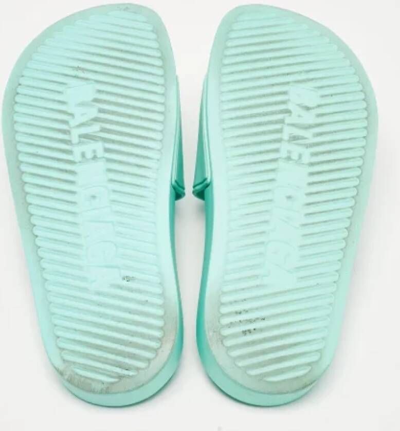 Balenciaga Vintage Pre-owned Rubber sandals Blue Dames